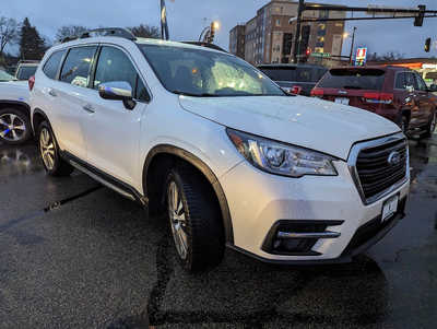 2019 Subaru Ascent, $0. Photo 2