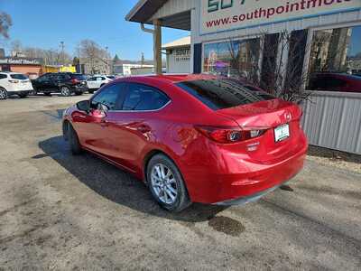 2017 Mazda Mazda3, $11900. Photo 3