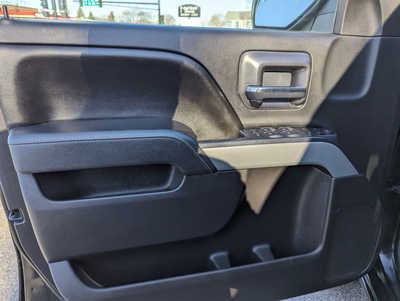 2016 Chevrolet 1500 Ext Cab, $17900. Photo 12