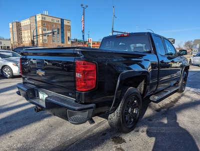 2016 Chevrolet 1500 Ext Cab, $17900. Photo 5