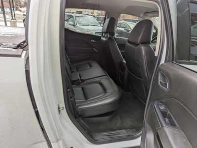 2017 Chevrolet Colorado Crew Cab, $17990. Photo 10