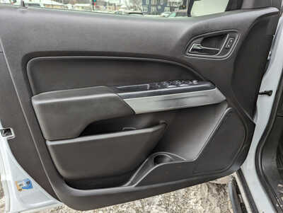 2017 Chevrolet Colorado Crew Cab, $17990. Photo 12