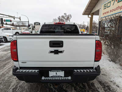 2017 Chevrolet Colorado Crew Cab, $17990. Photo 4