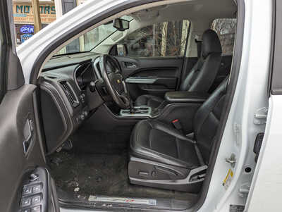 2017 Chevrolet Colorado Crew Cab, $17990. Photo 8