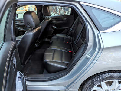 2018 Chevrolet Impala, $13900. Photo 9