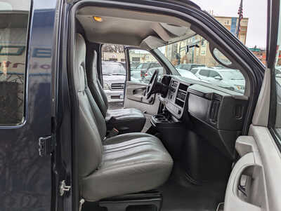 2009 Chevrolet Van,Cargo, $12900. Photo 11