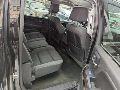 2014 GMC 1500 Crew Cab, $16900. Photo 10