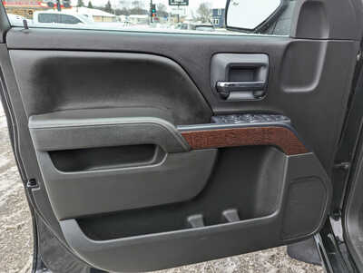 2014 GMC 1500 Crew Cab, $16900. Photo 12