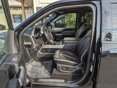 2018 Ford F150 Crew Cab, $32900. Photo 8