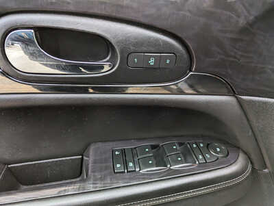 2016 Buick Enclave, $14900. Photo 12