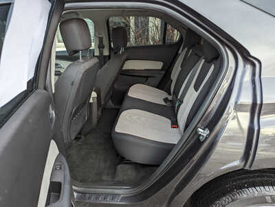 2013 Chevrolet Equinox, $9900. Photo 9