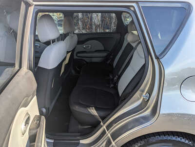 2019 Kia Soul, $7900. Photo 9