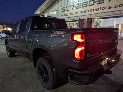 2020 Chevrolet 1500 Crew Cab, $0. Photo 3