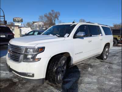 2015 Chevrolet Suburban, $0. Photo 2