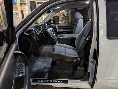 2009 Chevrolet 1500 Ext Cab, $6500. Photo 8