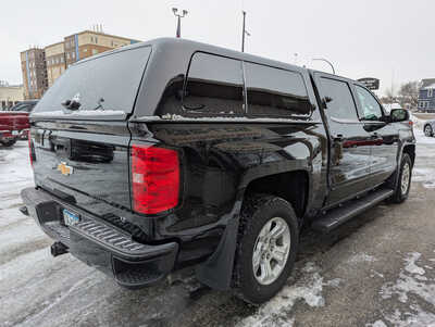 2017 Chevrolet 1500 Crew Cab, $16900. Photo 5