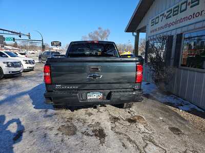 2017 Chevrolet 1500 Crew Cab, $16990. Photo 4