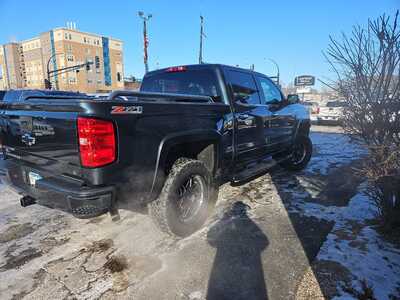 2017 Chevrolet 1500 Crew Cab, $16990. Photo 5
