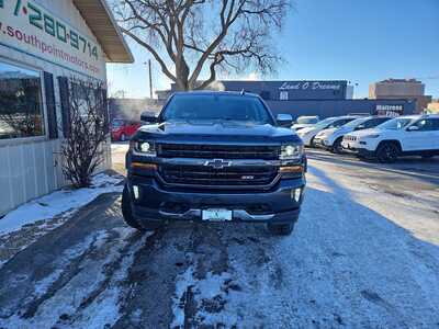 2017 Chevrolet 1500 Crew Cab, $16990. Photo 7