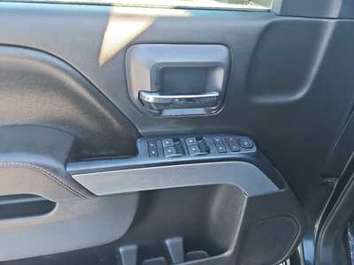 2017 Chevrolet 1500 Crew Cab, $16990. Photo 9