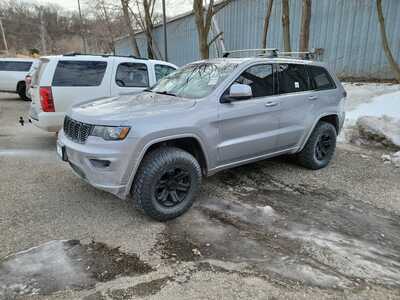 2020 Jeep Grand Cherokee, $0. Photo 1