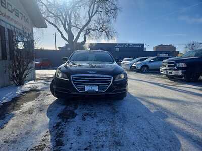 2015 Hyundai Genesis, $11900. Photo 7