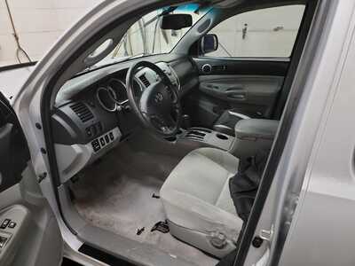 2011 Toyota Tacoma, $0. Photo 2