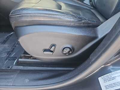 2016 Jeep Cherokee, $12900. Photo 10