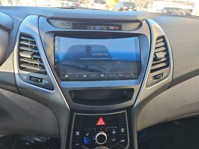 2015 Hyundai Elantra, $6900. Photo 12