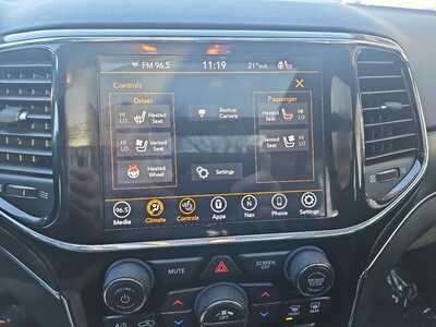 2020 Jeep Grand Cherokee, $20900. Photo 12