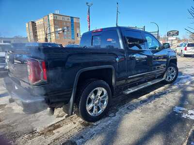 2018 GMC 1500 Crew Cab, $30900. Photo 5