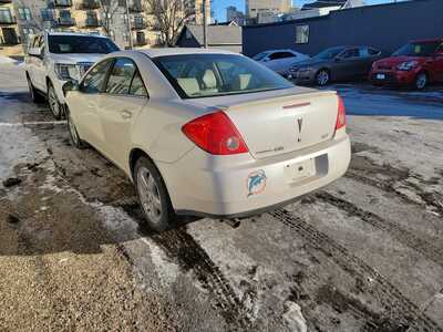 2009 Pontiac G6, $0. Photo 2
