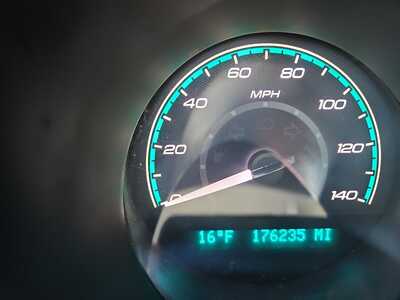 2012 Chevrolet Malibu, $5900. Photo 11