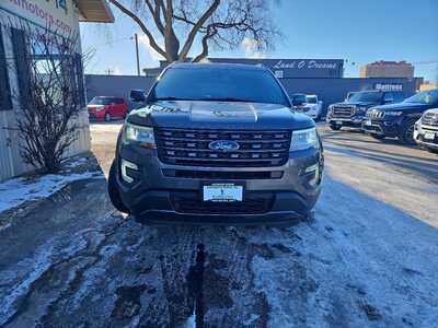 2017 Ford Explorer, $14900. Photo 7