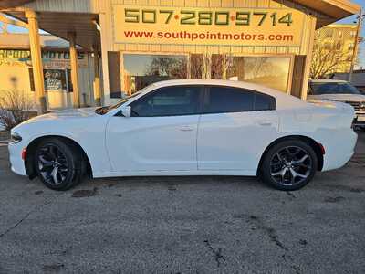 2017 Dodge Charger, $0. Photo 2