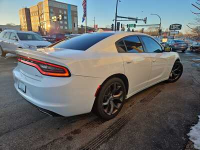 2017 Dodge Charger, $0. Photo 5
