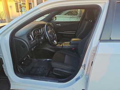 2017 Dodge Charger, $0. Photo 8