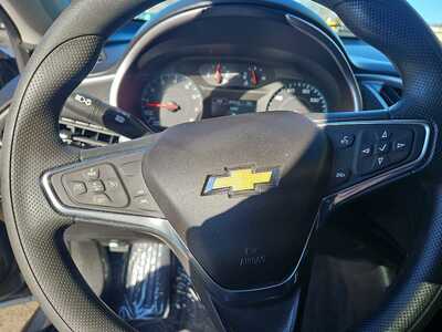 2021 Chevrolet Malibu, $15990. Photo 10
