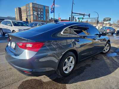 2021 Chevrolet Malibu, $15990. Photo 5