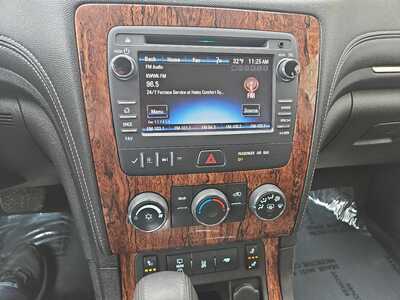 2014 Chevrolet Traverse, $10990. Photo 12