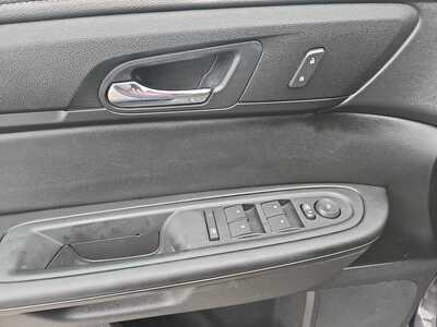 2014 Chevrolet Traverse, $10990. Photo 9