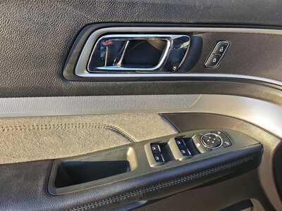 2017 Ford Explorer, $0. Photo 9