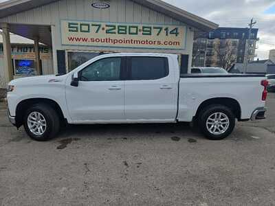 2019 Chevrolet 1500 Crew Cab, $20990. Photo 2