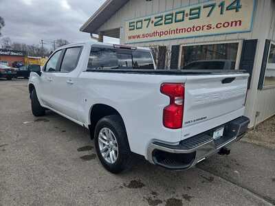 2019 Chevrolet 1500 Crew Cab, $20990. Photo 3