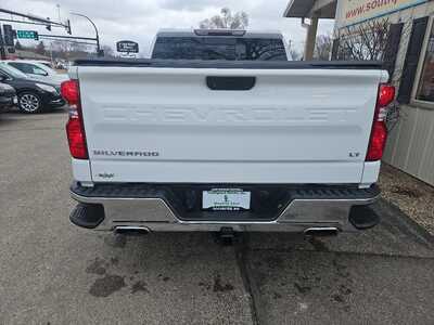 2019 Chevrolet 1500 Crew Cab, $20990. Photo 4