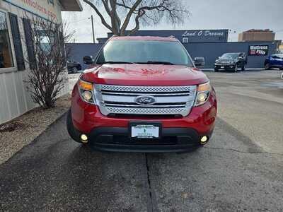 2013 Ford Explorer, $10900. Photo 7