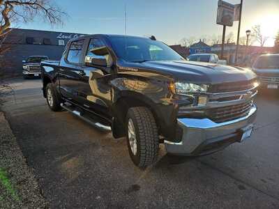 2019 Chevrolet 1500 Crew Cab, $25900. Photo 6