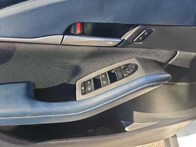 2020 Mazda CX-30, $17990. Photo 9