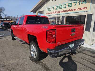 2017 Chevrolet 2500 Crew Cab, $25900. Photo 3