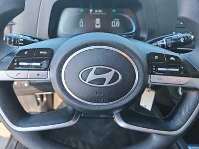 2024 Hyundai Elantra, $0. Photo 10